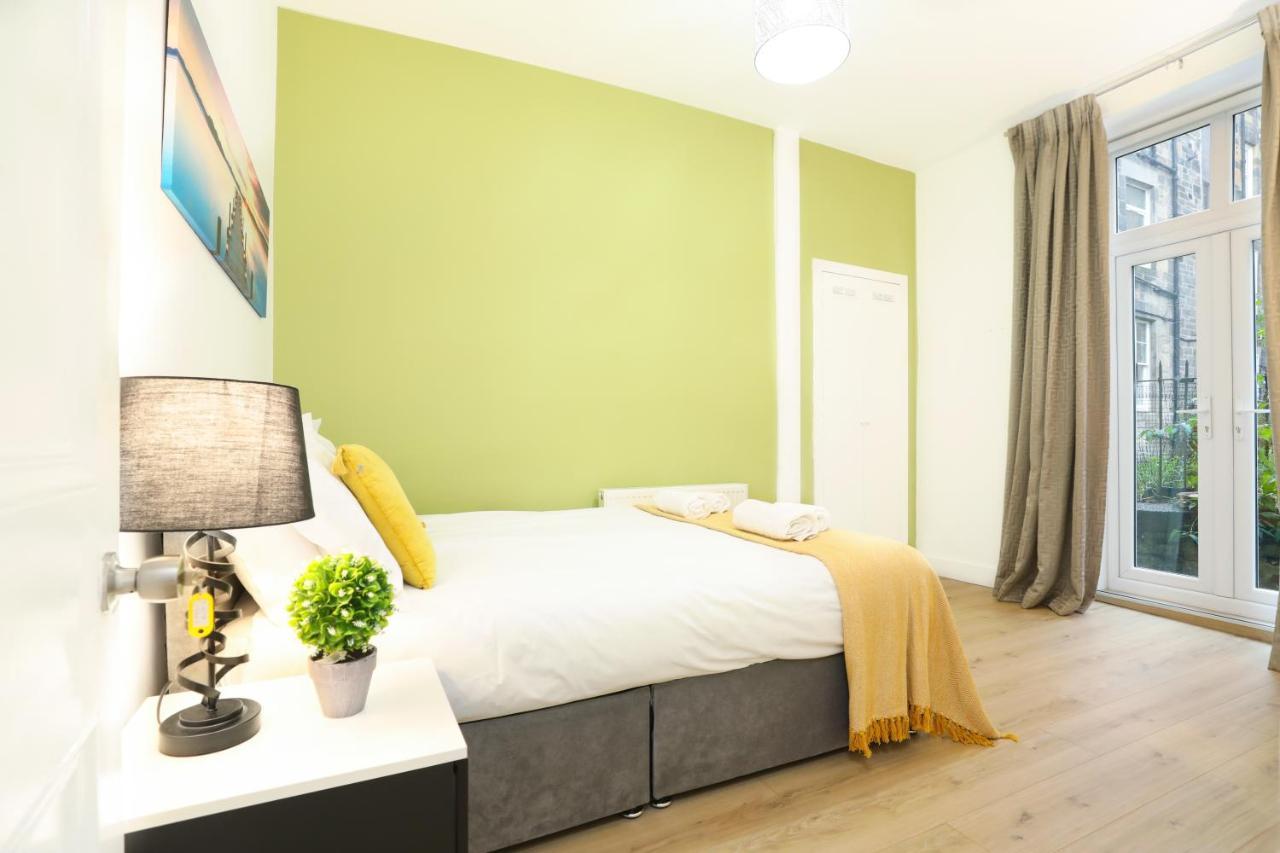 Stunning Modern 3 Bedroom Apartment Edinburgh Ngoại thất bức ảnh