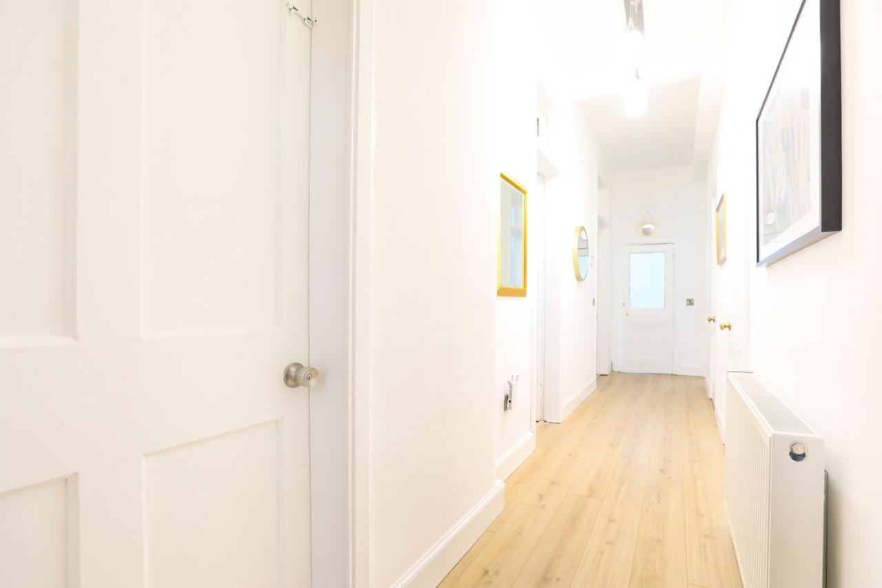 Stunning Modern 3 Bedroom Apartment Edinburgh Ngoại thất bức ảnh