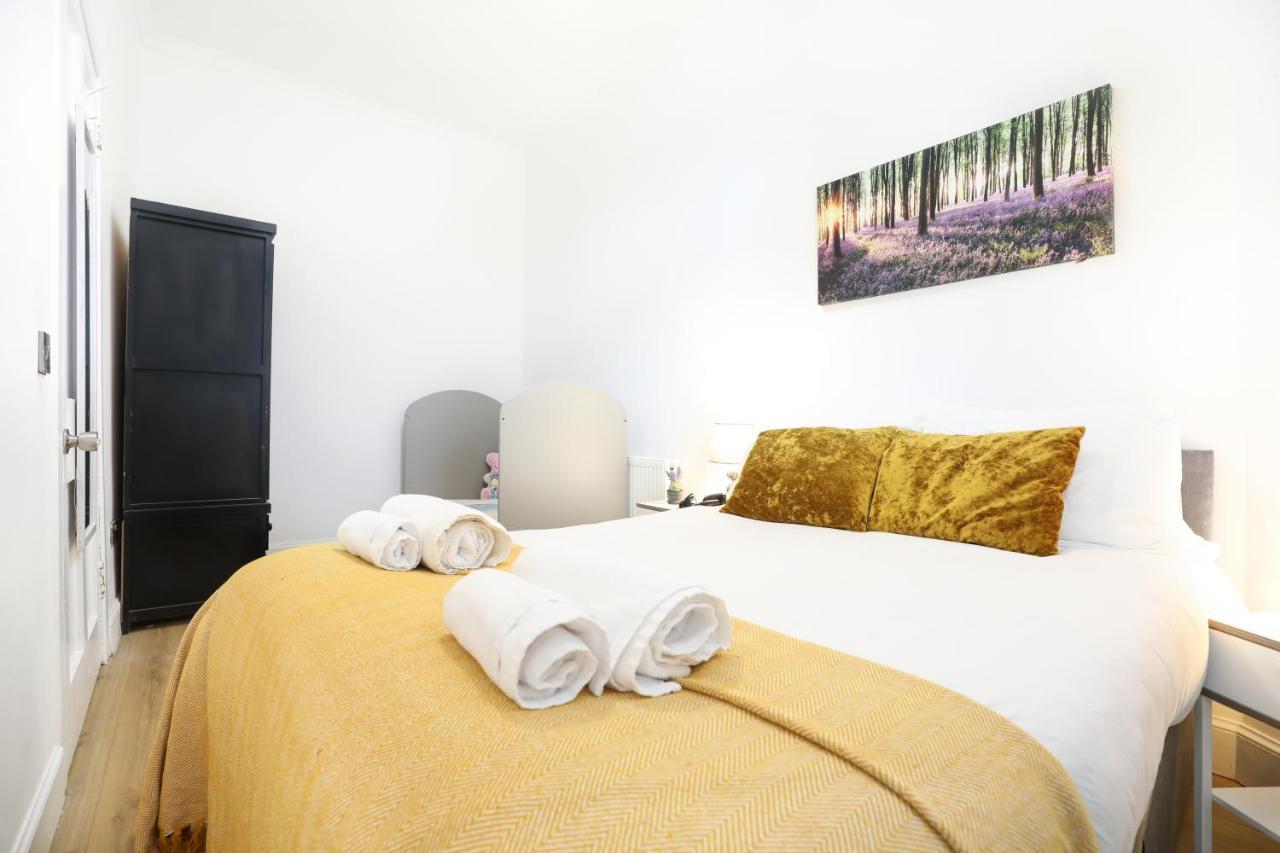 Stunning Modern 3 Bedroom Apartment Edinburgh Ngoại thất bức ảnh